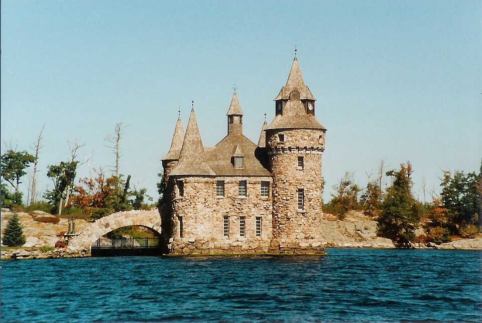 Boldt Castle Power House 1.jpg