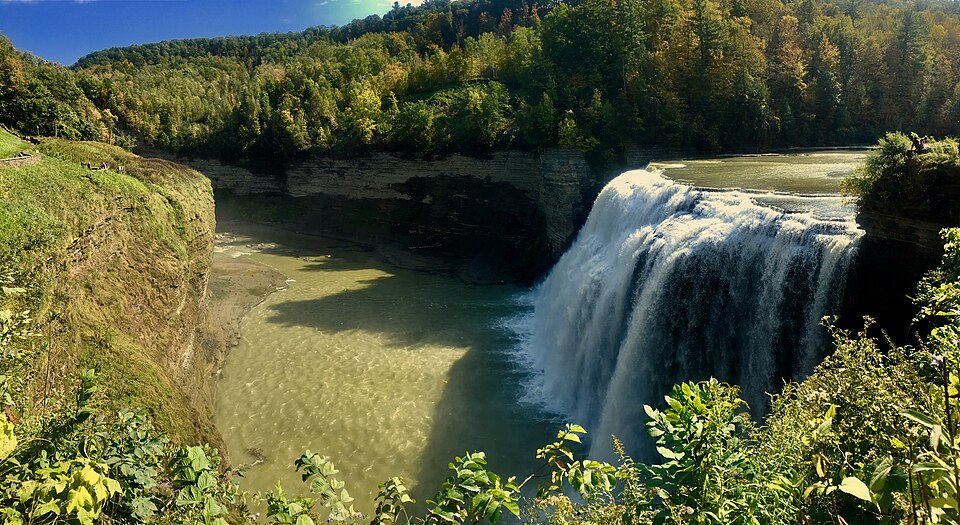 Letchworth State Park - 20191006 - 02 - Middle Falls.jpg